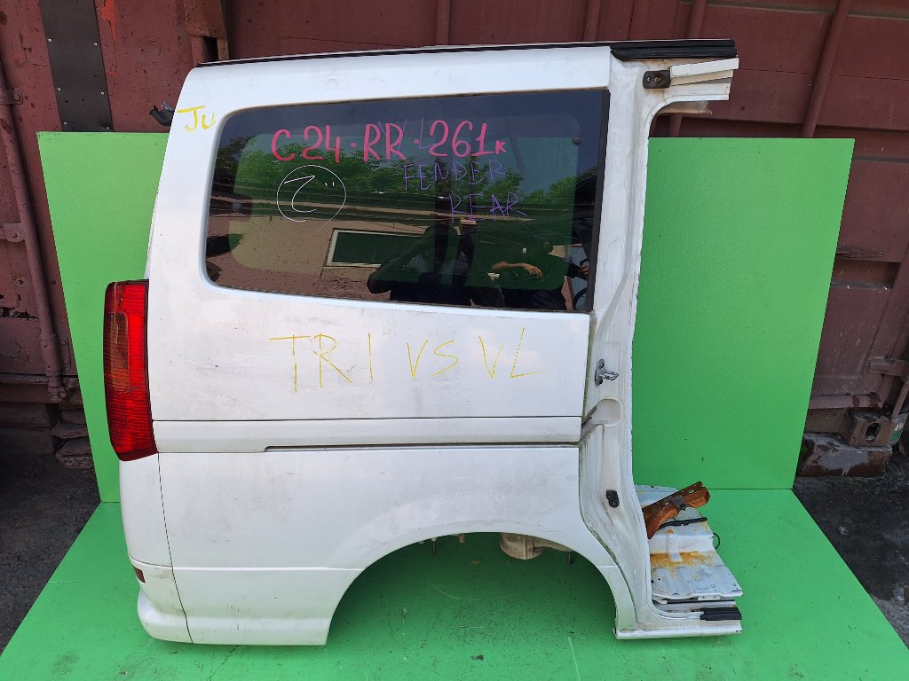 Крыло NISSAN SERENA C24 заднее правое (б/у)