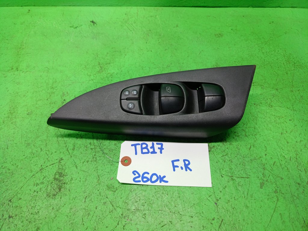 Блок упр. стеклоподьемниками NISSAN SYLPHY TB17 передний правый (б/у)