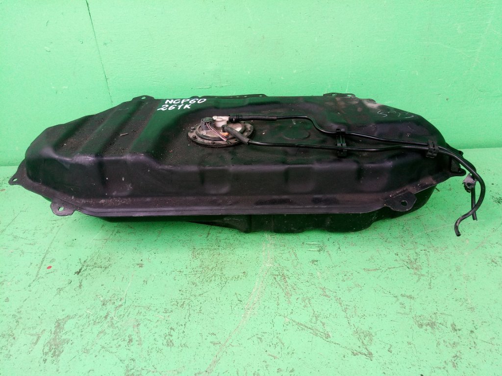 Бензобак TOYOTA IST NCP60 (б/у)