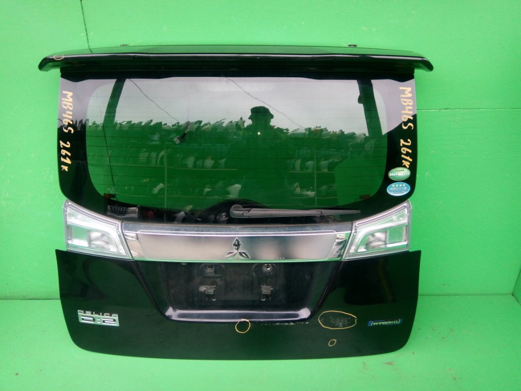 Дверь задняя MITSUBISHI DELICA D2 MB46S (б/у)