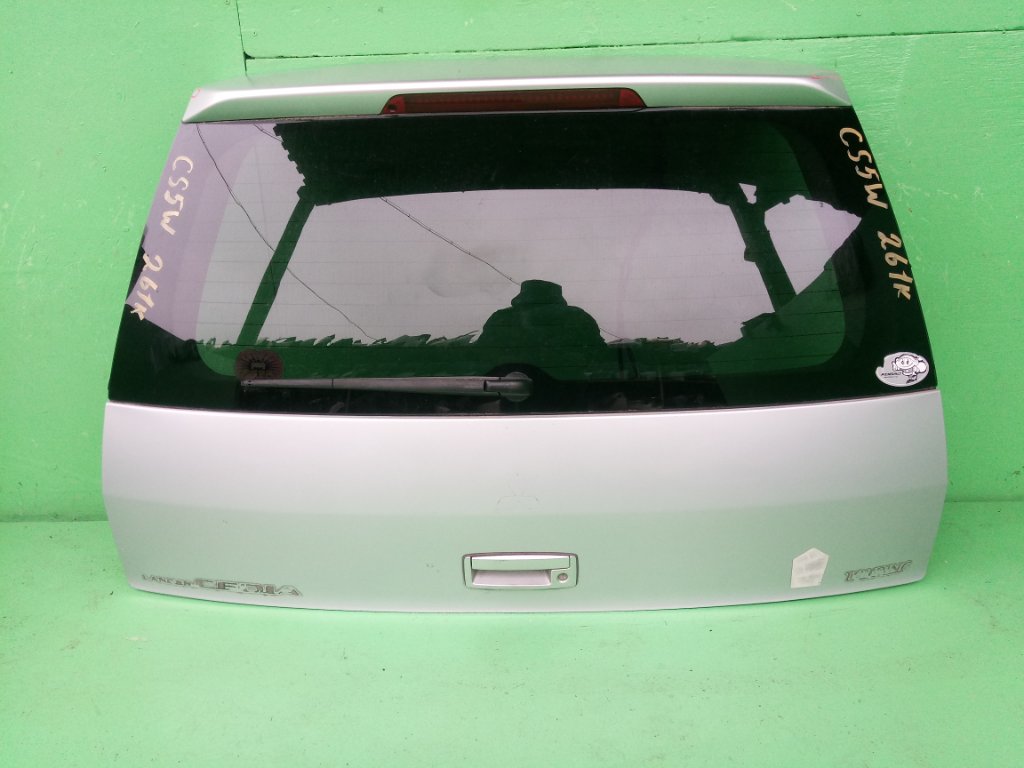 Дверь задняя MITSUBISHI LANCER CEDIA CS5W (б/у)
