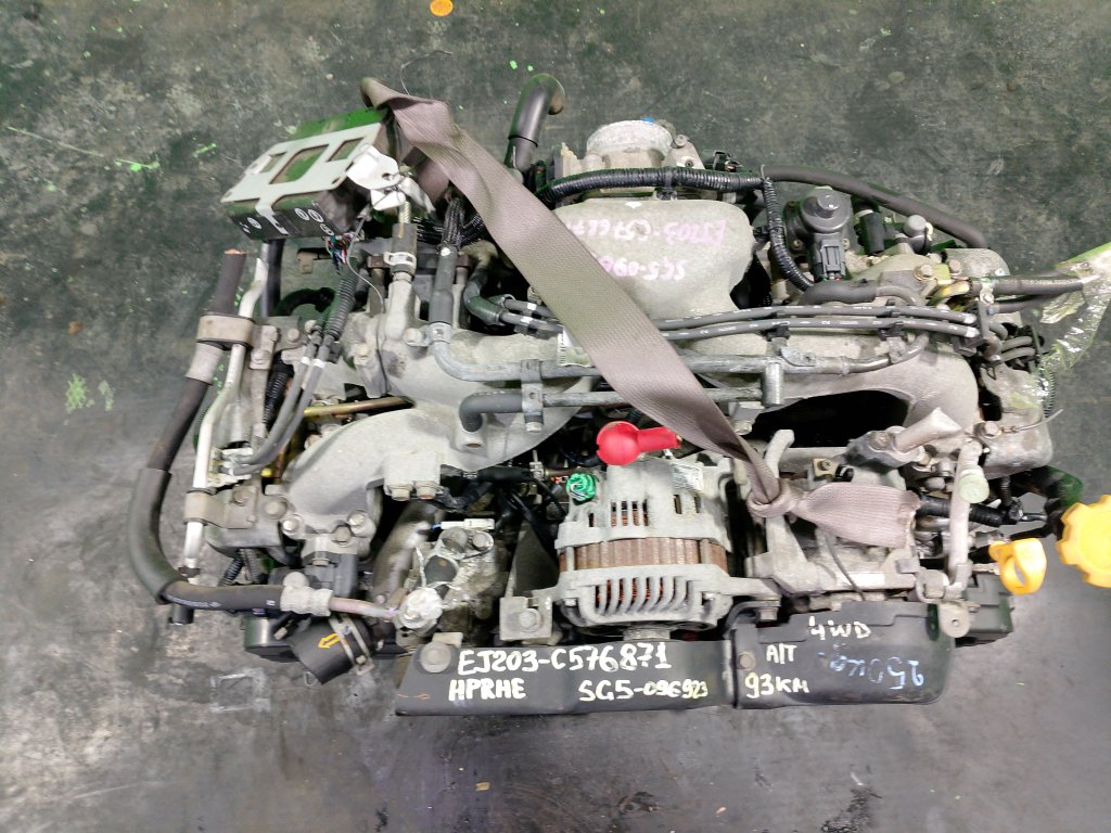 Двигатель SUBARU FORESTER SG5 EJ203 (б/у)