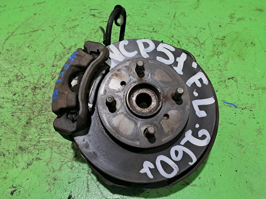 Ступица TOYOTA PROBOX NCP51 передняя левая (б/у)