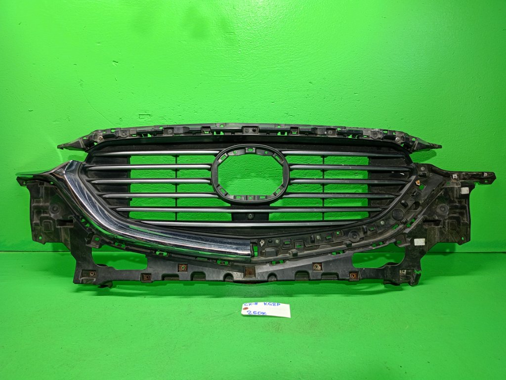 Решетка радиатора MAZDA CX-8 KG2P (б/у)
