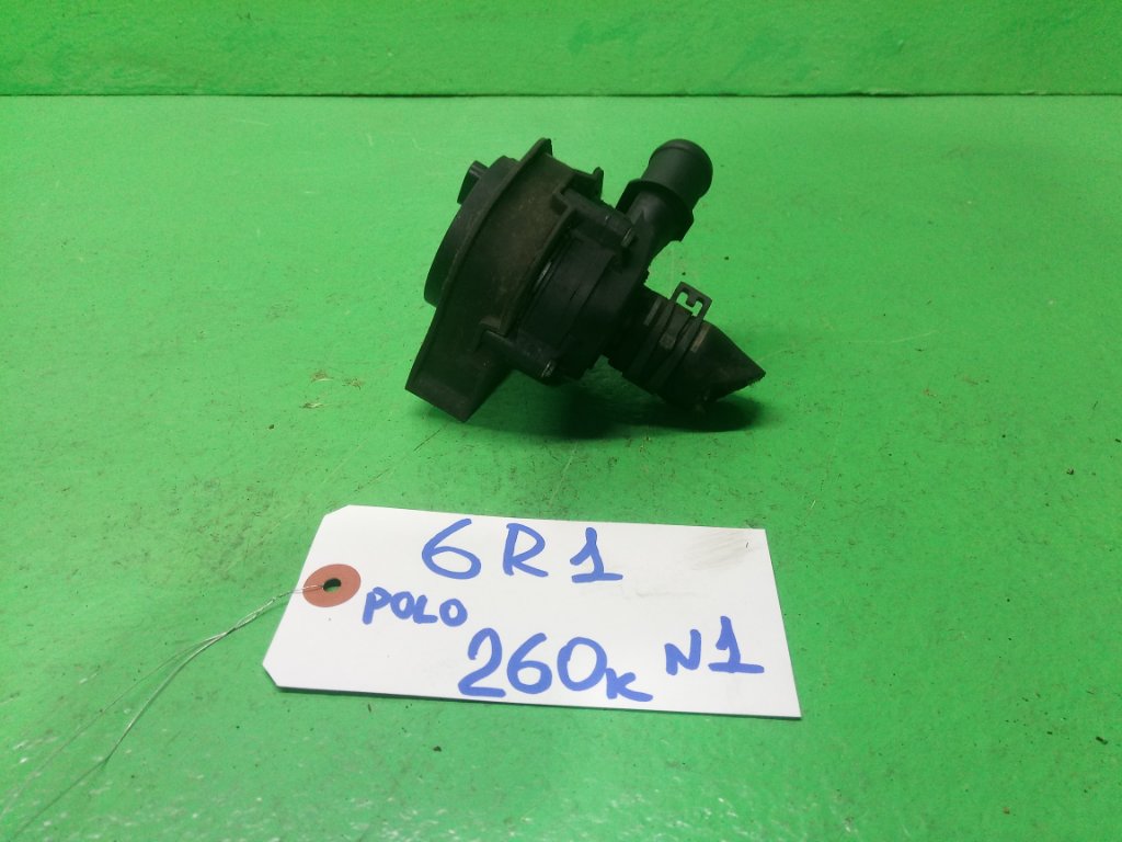 Помпа VOLKSWAGEN POLO 6R1 (б/у) #1