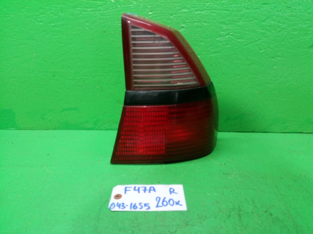Стоп-сигнал MITSUBISHI DIAMANTE F47A правый (б/у)