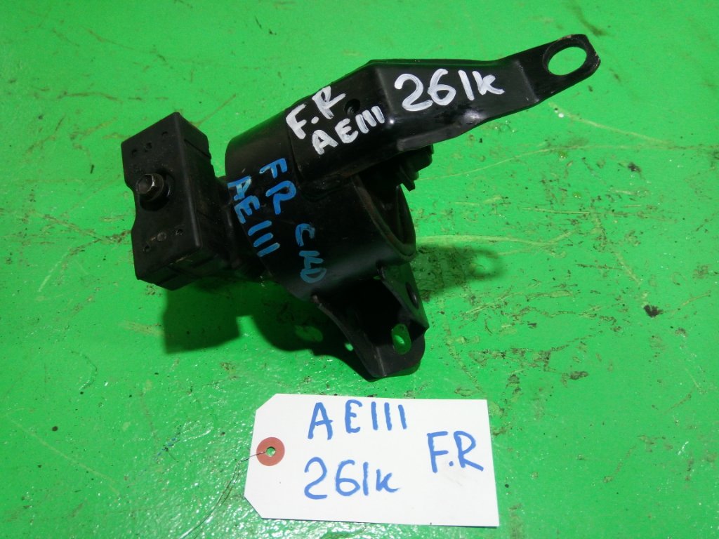 Подушка двигателя TOYOTA COROLLA AE111 передняя правая (б/у)