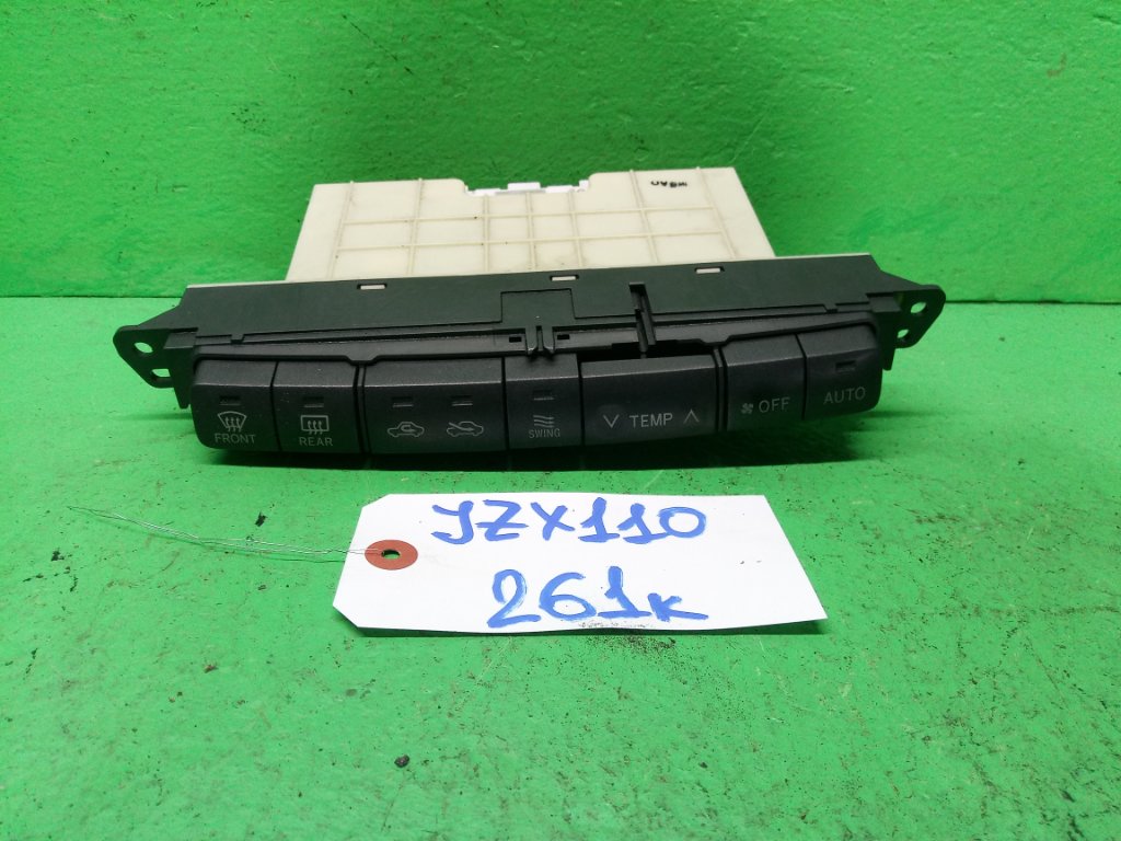 Климат-контроль TOYOTA MARK II JZX110 (б/у)