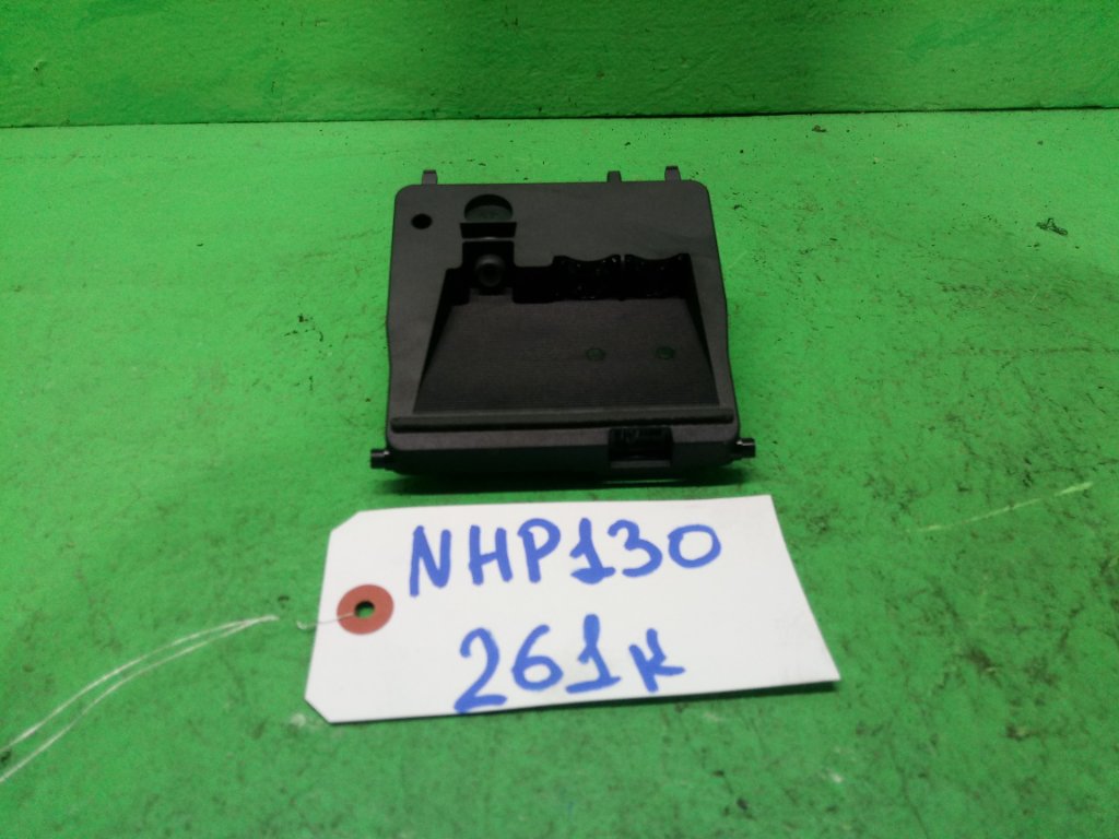 Камера переднего вида TOYOTA VITZ NHP130 (б/у)