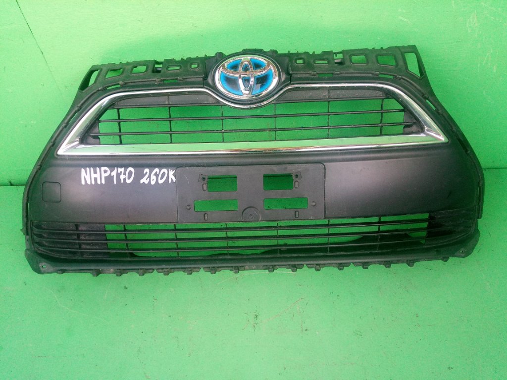 Решетка радиатора TOYOTA SIENTA NHP170 (б/у)