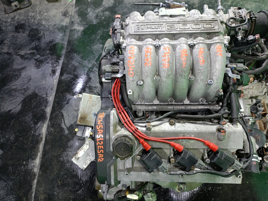 Двигатель MITSUBISHI DIAMANTE F47A 6G72 (б/у)
