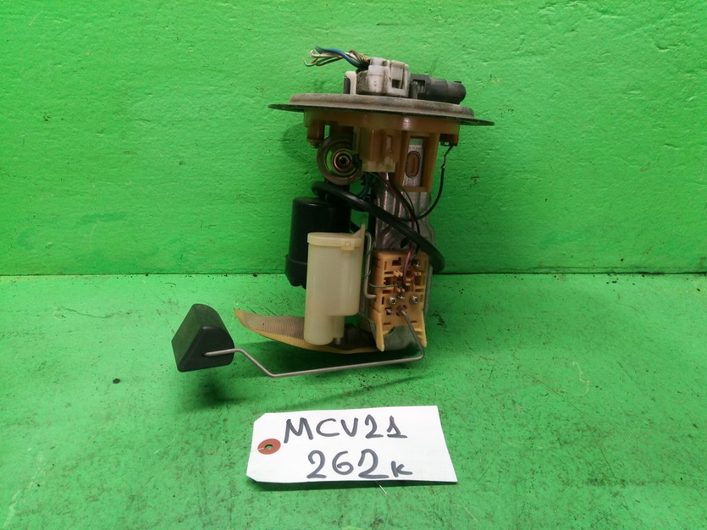 Бензонасос TOYOTA CAMRY MCV21 (б/у)