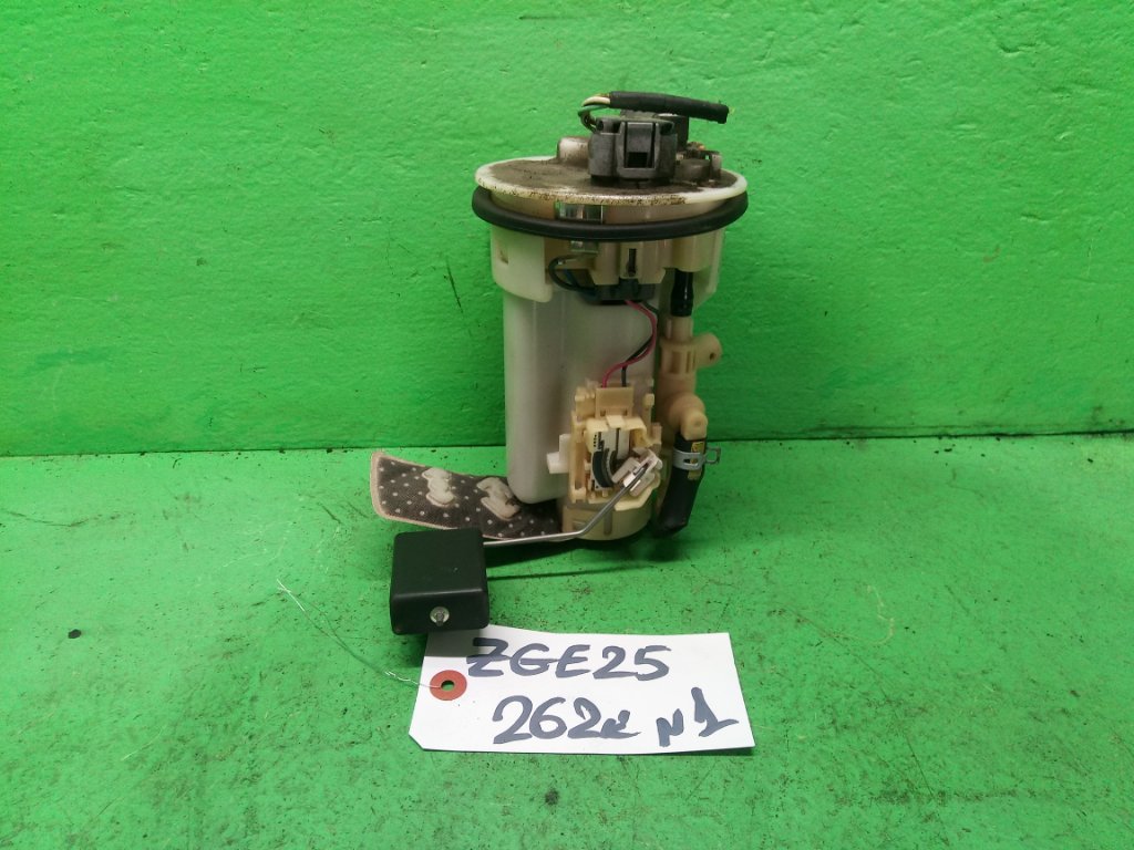 Бензонасос TOYOTA WISH ZGE25 (б/у) #1