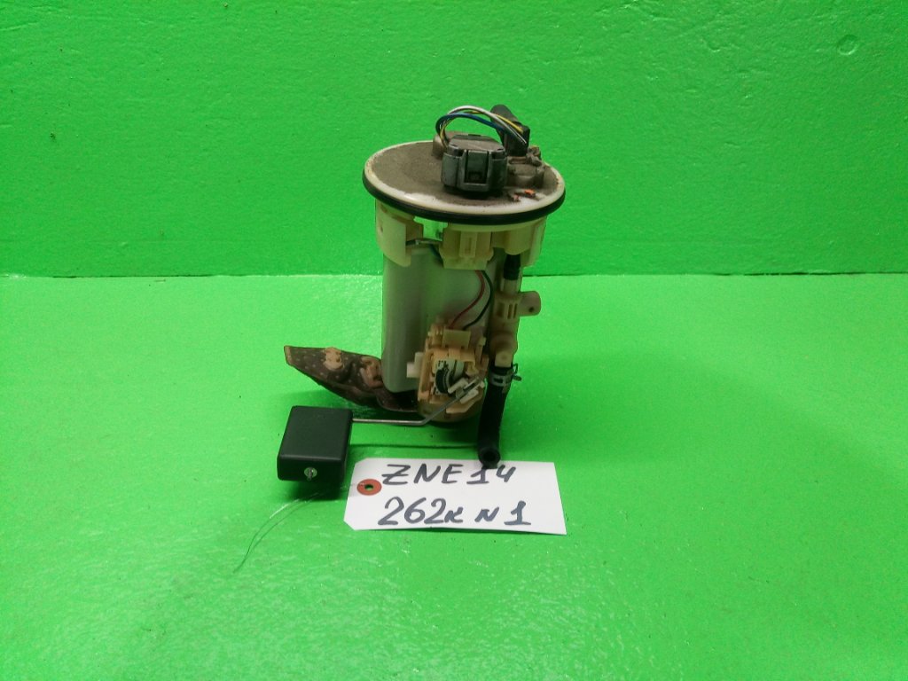 Бензонасос TOYOTA WISH ZNE14 (б/у) #1