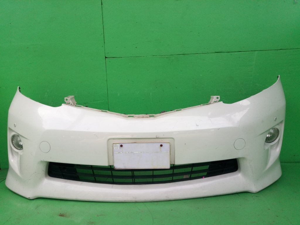 Бампер TOYOTA ALPHARD ANH25 передний (б/у)