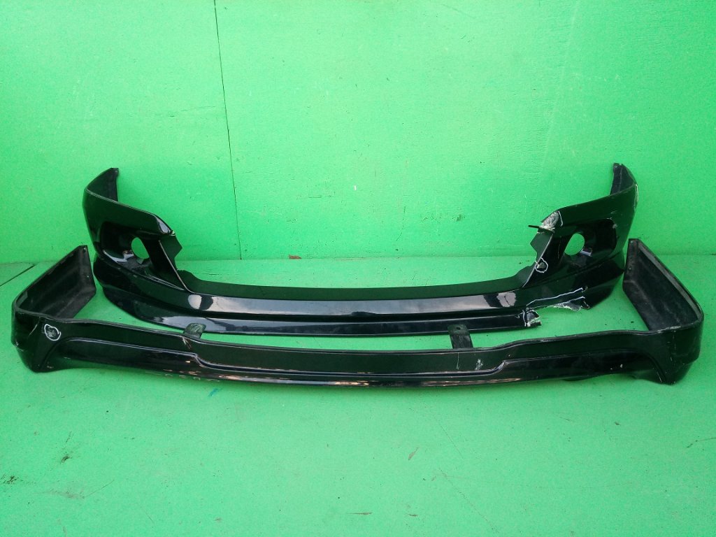 Обвес TOYOTA WISH ZGE20 (б/у) Обвес TOYOTA WISH ZGE20 (б/у)