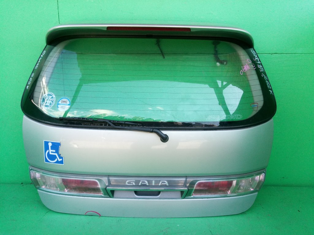 Дверь задняя TOYOTA GAIA SXM15 (б/у)