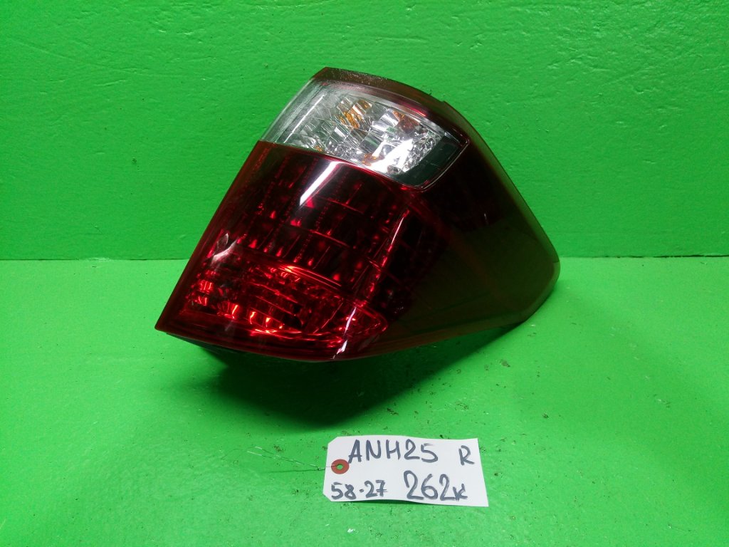 Стоп-сигнал TOYOTA ALPHARD ANH25 правый (б/у)