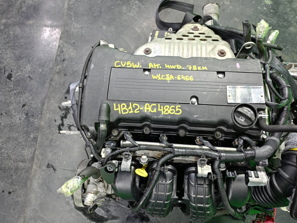 Двигатель MITSUBISHI DELICA CV5W 4B12 (б/у)