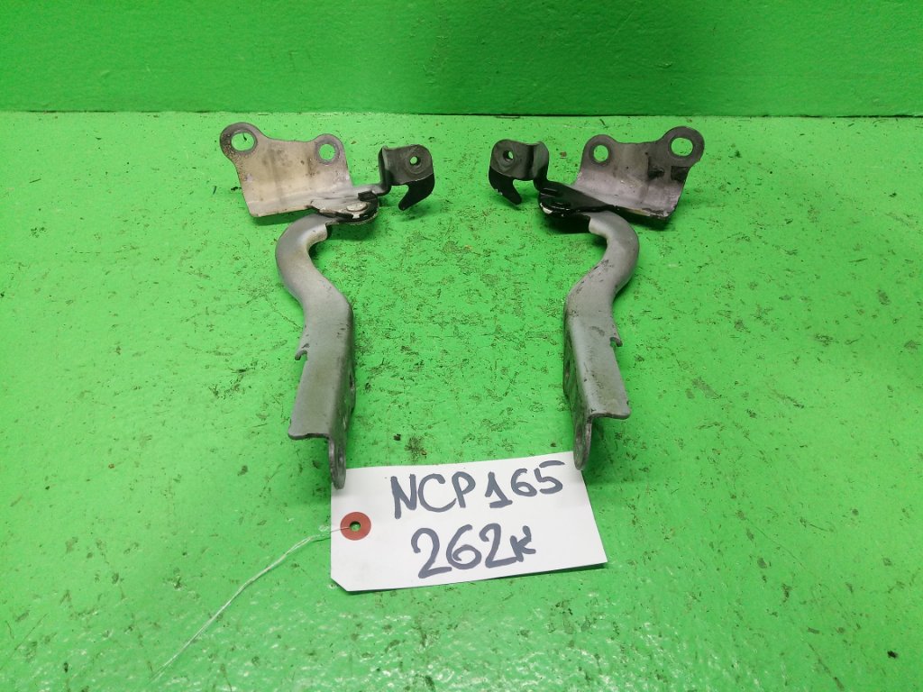 Петля капота TOYOTA PROBOX NCP165 передняя (б/у)