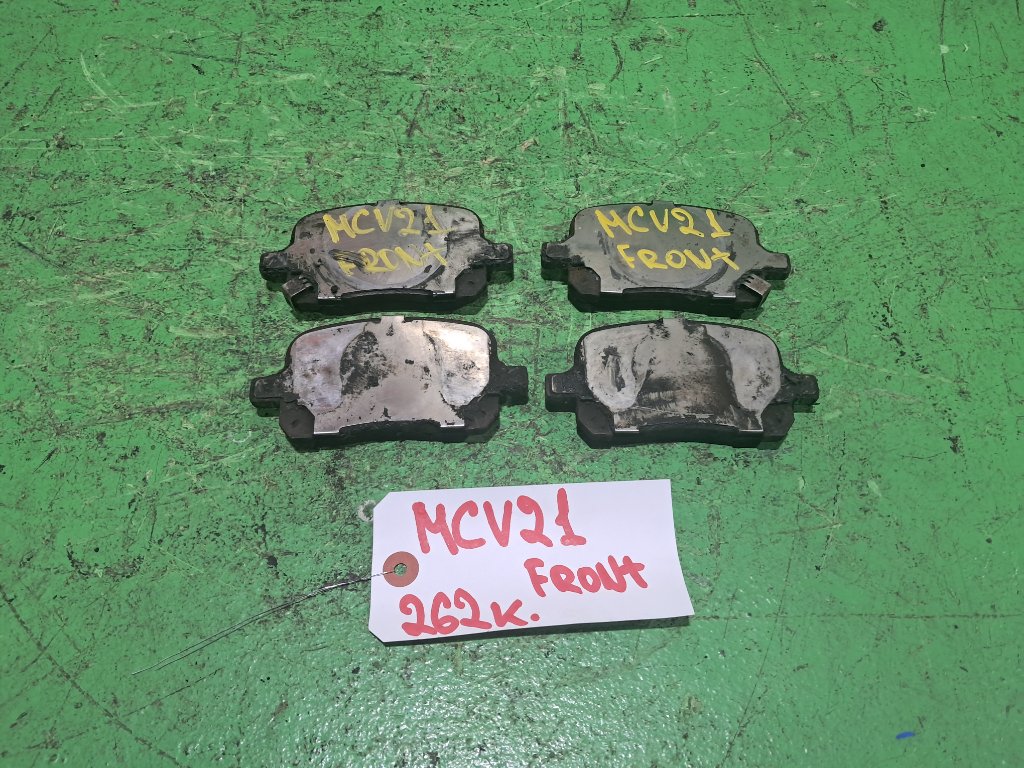 Тормозные колодки TOYOTA WINDOM MCV21 переднее (б/у)