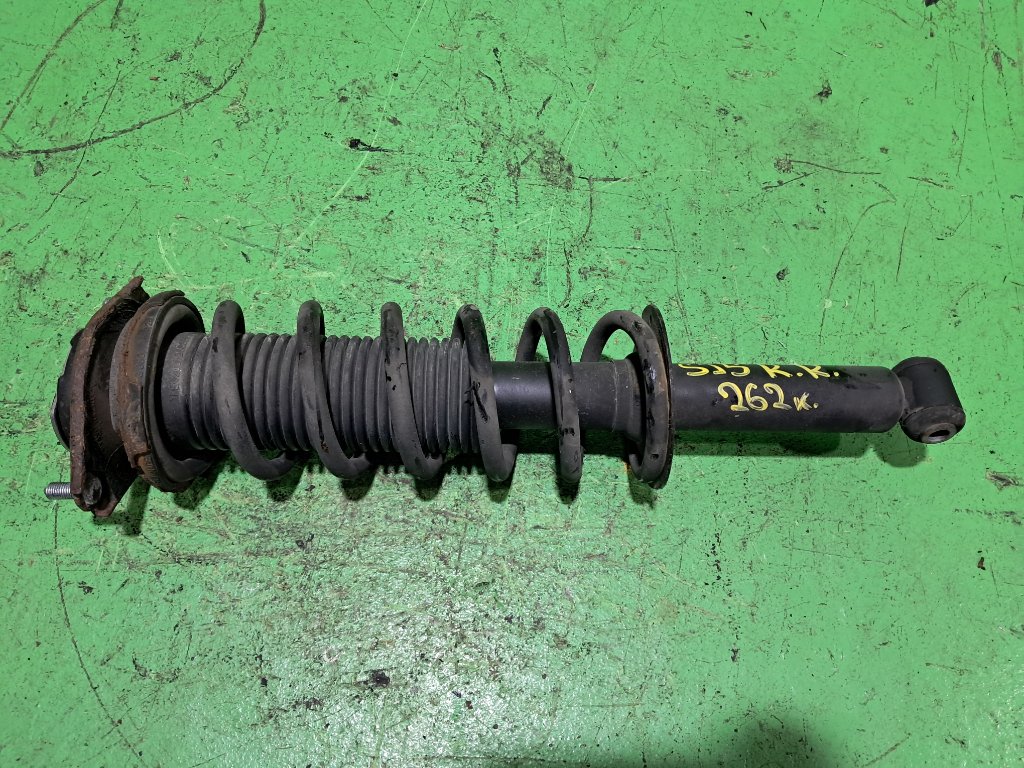Стойка SUBARU FORESTER SJ5 задняя правая (б/у)