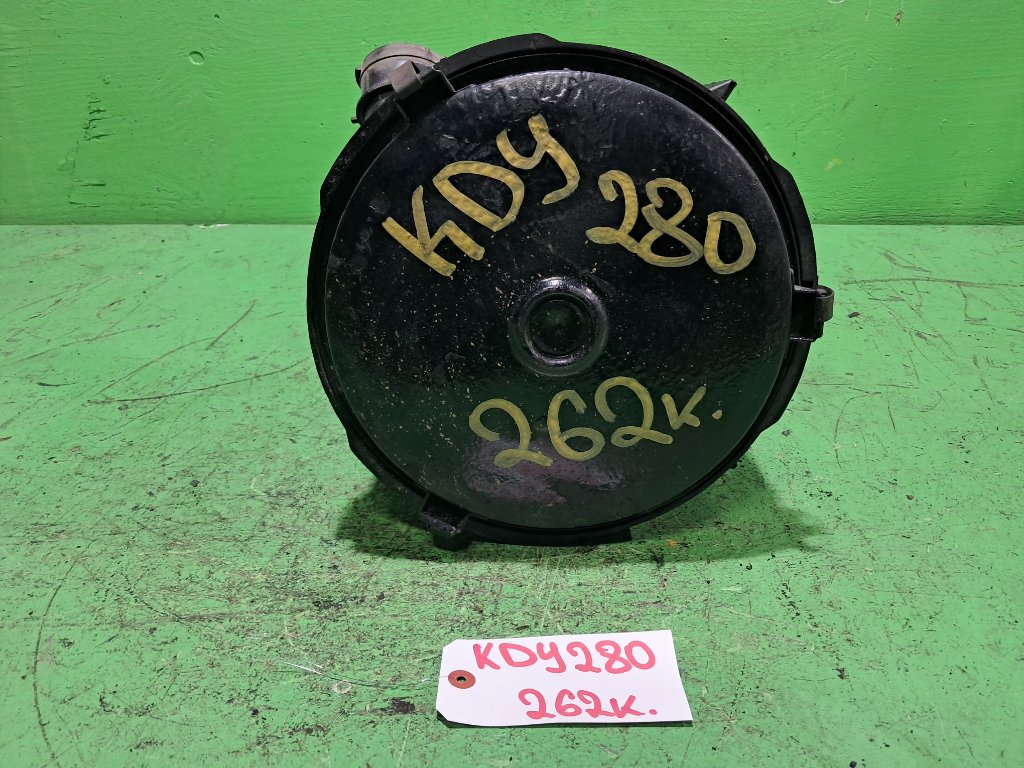 Корпус воздушного фильтра TOYOTA DYNA KDY280 (б/у)