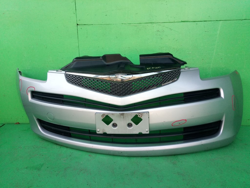 Бампер TOYOTA RACTIS NCP100 передний (б/у)