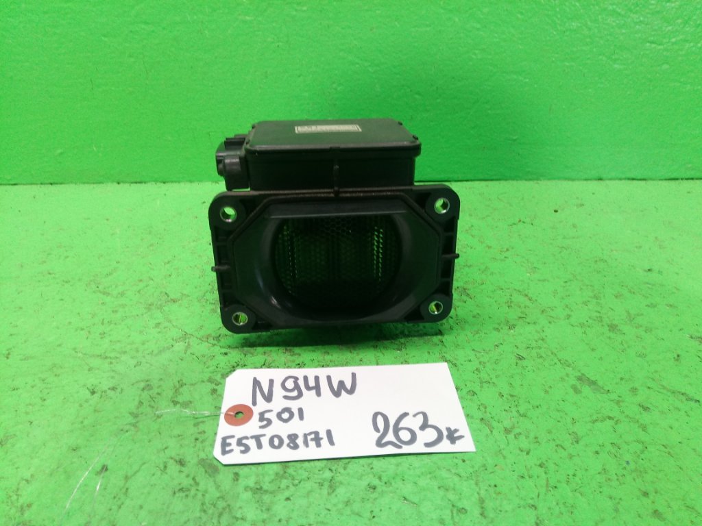 Датчик потока воздуха MITSUBISHI CHARIOT N94W (б/у) #1