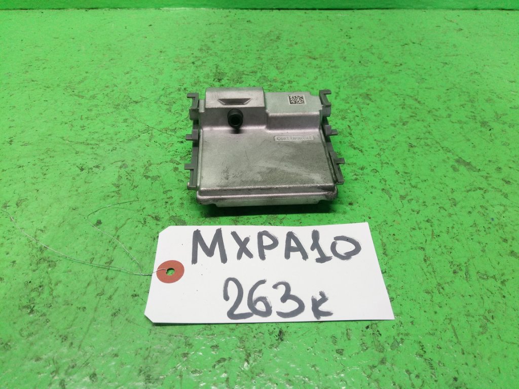 Камера переднего вида TOYOTA YARIS MXPA10 передняя (б/у)