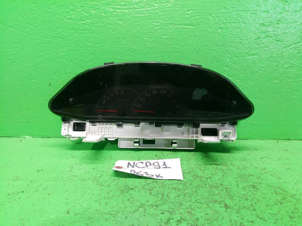 Спидометр TOYOTA VITZ NCP91 (б/у)