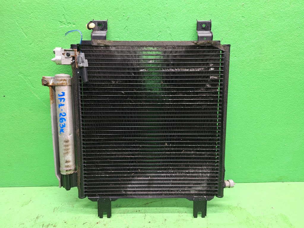 Радиатор кондиционера HONDA N-BOX JF1 S07A (б/у)