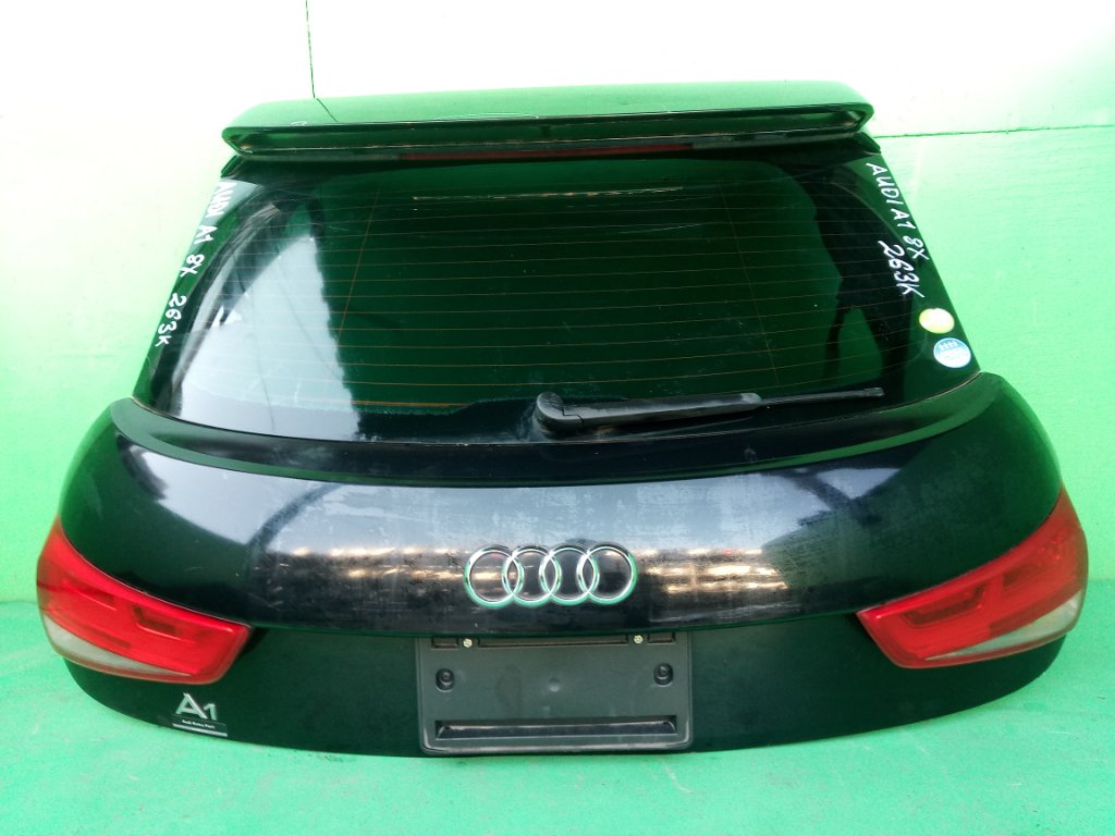 Дверь задняя AUDI A1 8X (б/у)