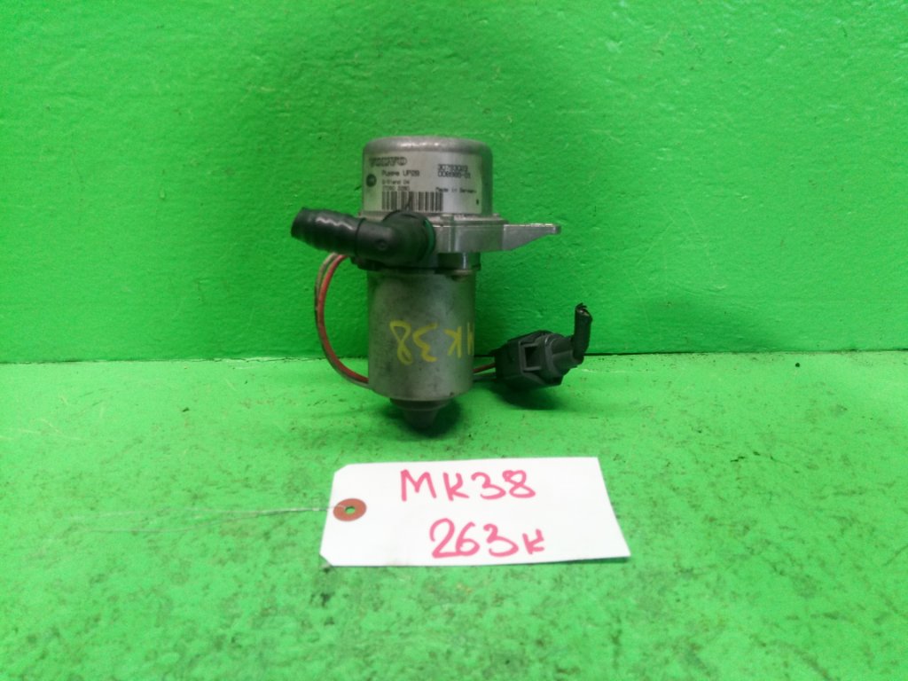 Помпа VOLVO C30 MK38 (б/у)