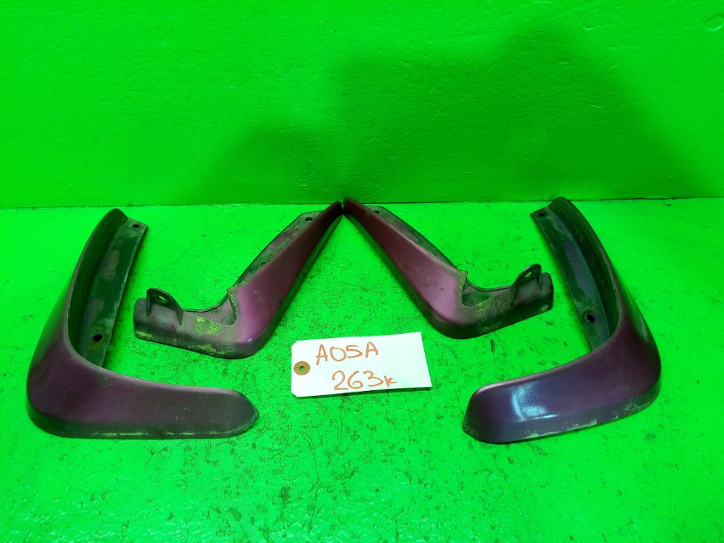 Брызговики комплект MITSUBISHI MIRAGE A05A (б/у)