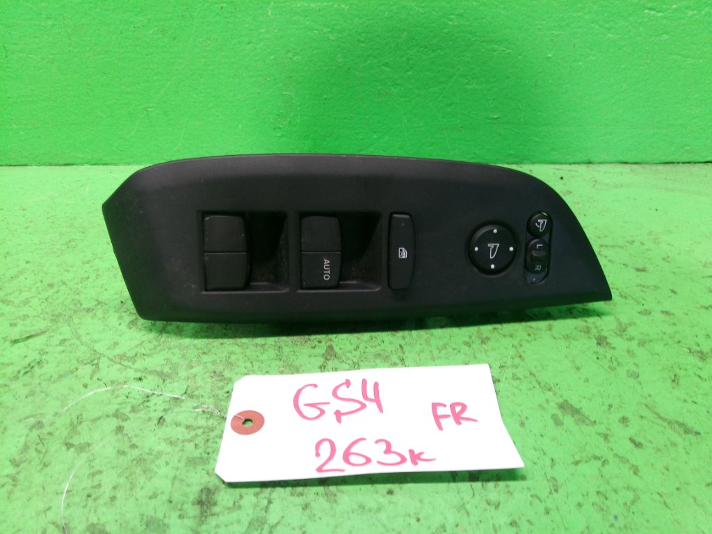 Блок упр. стеклоподьемниками HONDA FIT GS4 передний правый (б/у)
