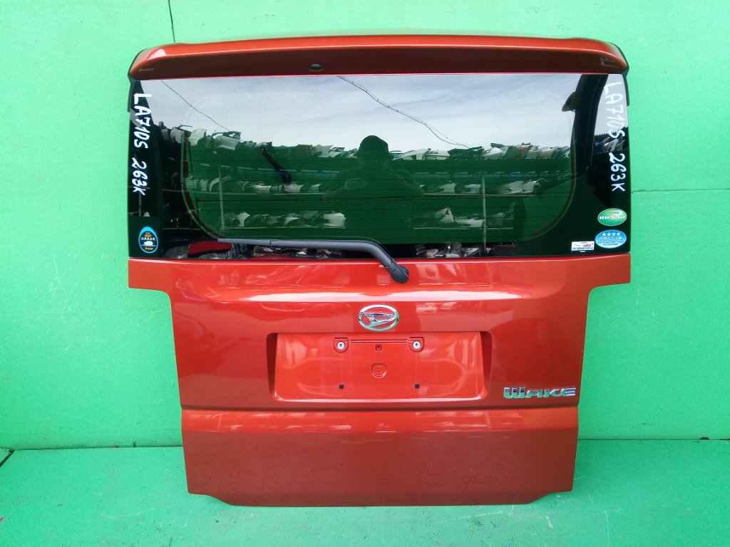 Дверь задняя DAIHATSU WAKE LA710S (б/у)