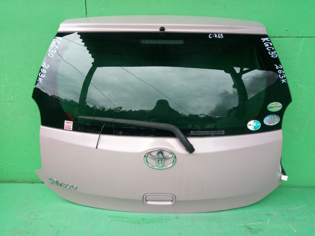 Дверь задняя TOYOTA PASSO KGC30 (б/у)
