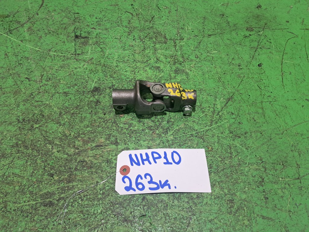 Рулевой карданчик TOYOTA AQUA NHP10 (б/у)