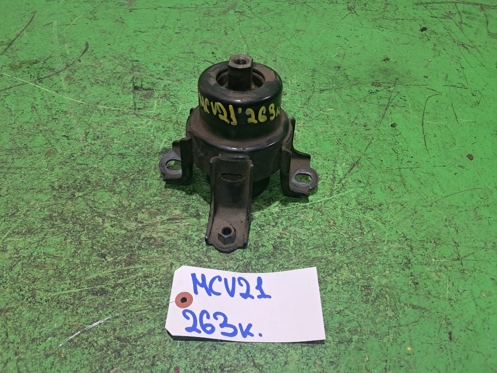 Подушка двигателя TOYOTA WINDOM MCV21 2MZ-FE (б/у)