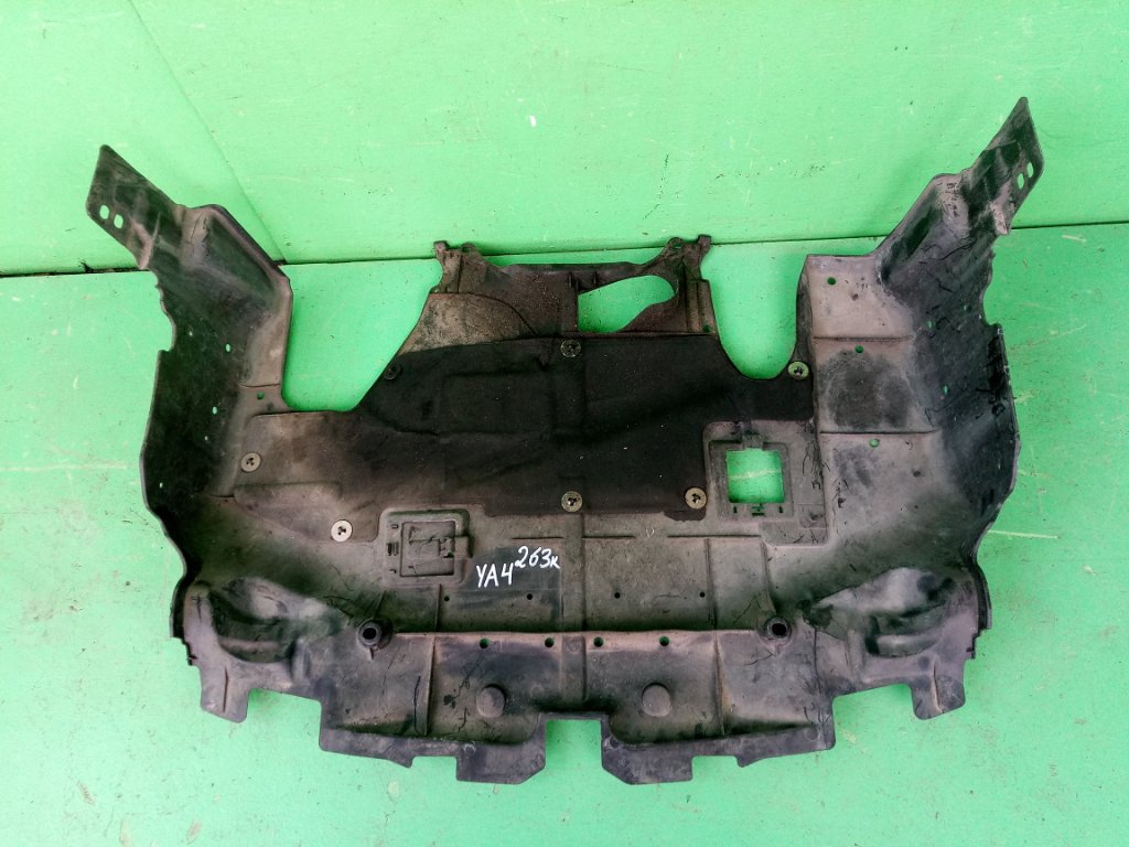 Защита двигателя SUBARU EXIGA YA4 (б/у)