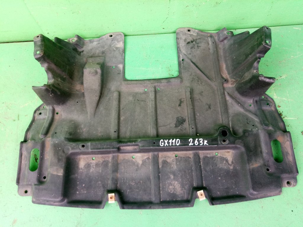 Защита двигателя TOYOTA MARK II BLIT GX110 (б/у)