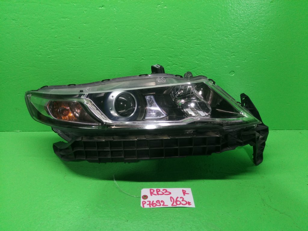 Фара HONDA ODYSSEY RB3 правая (б/у)