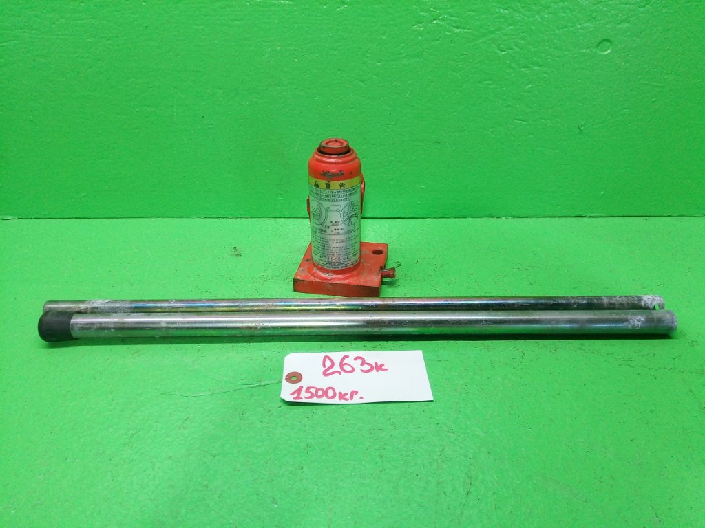 Домкрат (б/у)