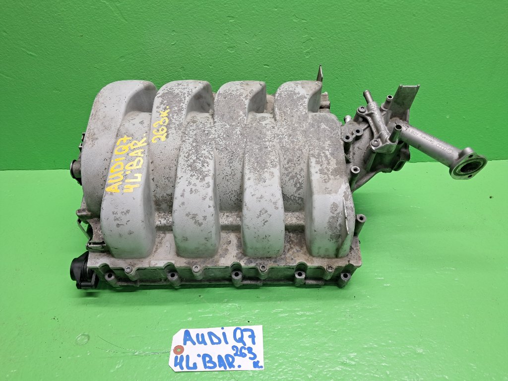 Коллектор впускной AUDI Q7 4L BAR (б/у)