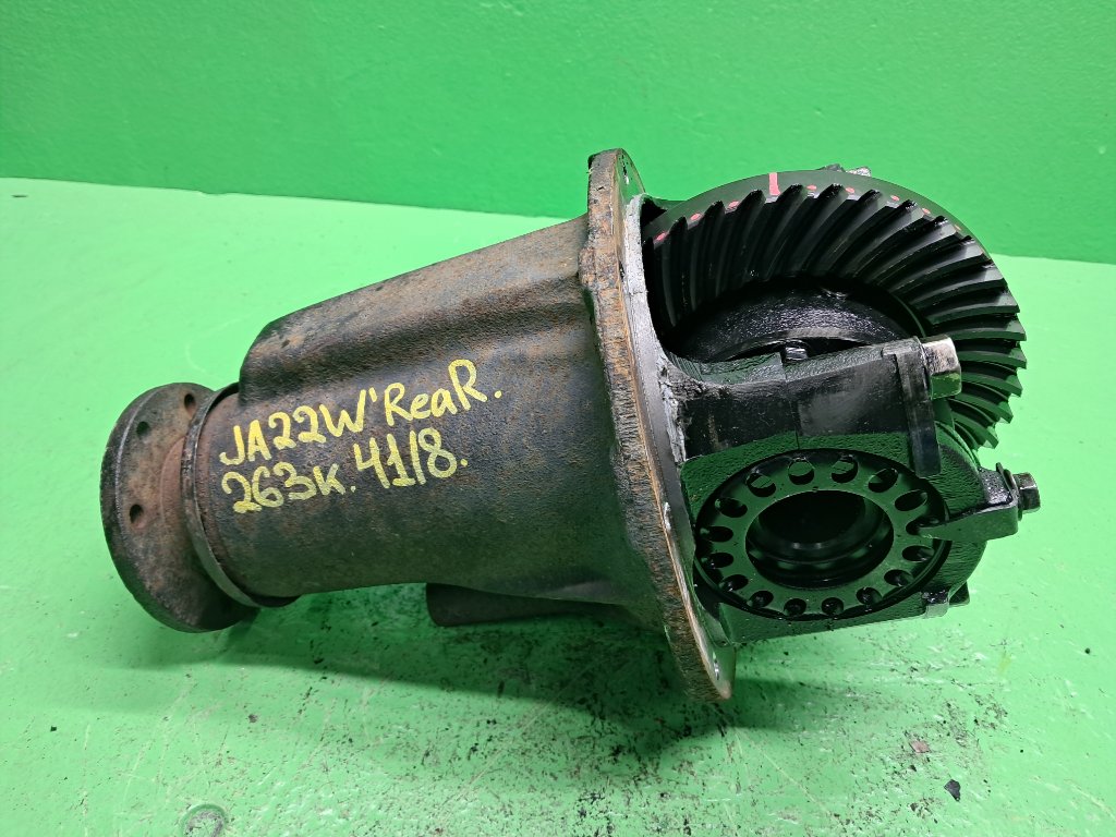 Редуктор SUZUKI JIMNY JA22W задний (б/у)