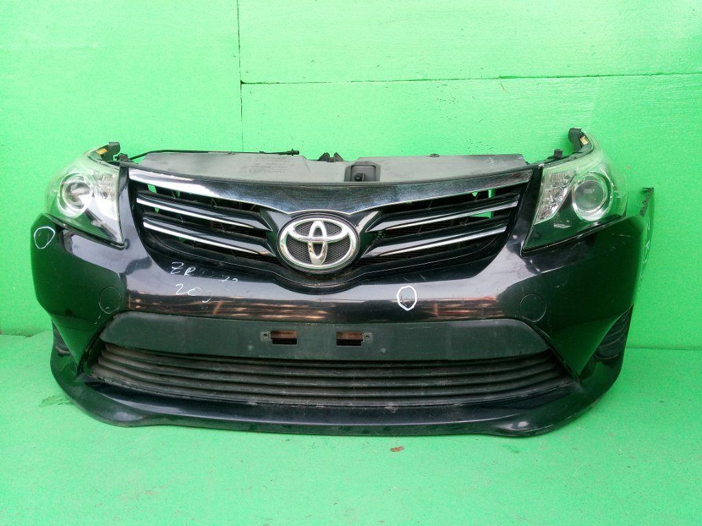 Ноускат TOYOTA AVENSIS ZRT272 (б/у) Ноускат TOYOTA AVENSIS ZRT272 (б/у)