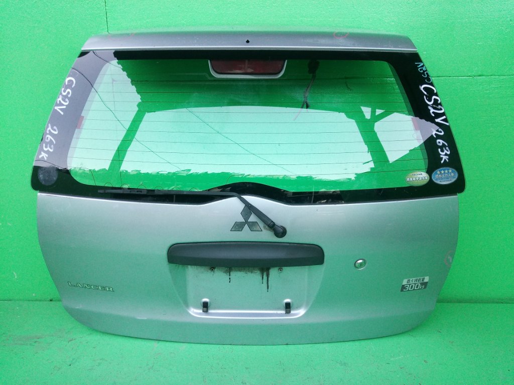 Дверь задняя MITSUBISHI LANCER CS2V (б/у)