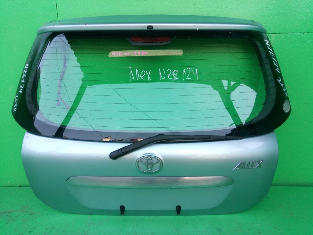 Дверь задняя TOYOTA ALLEX NZE124 (б/у)