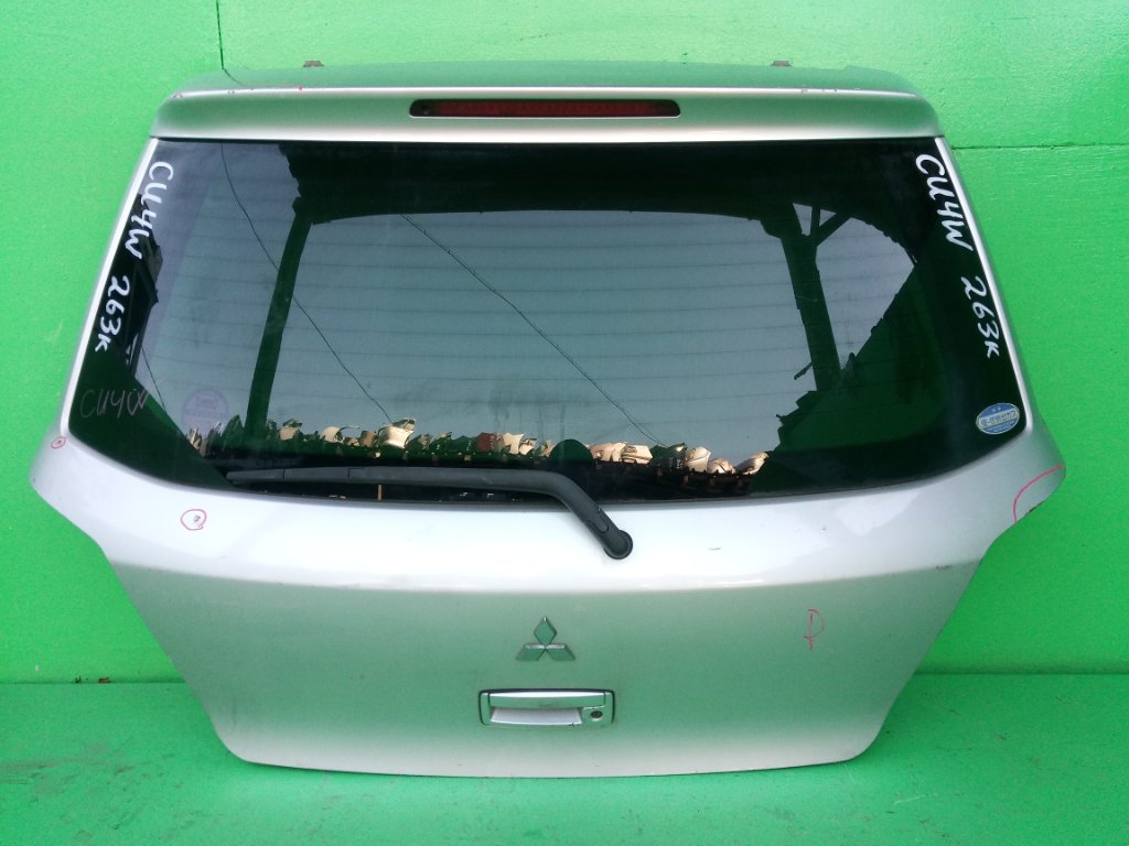 Дверь задняя MITSUBISHI AIRTREK CU4W (б/у)